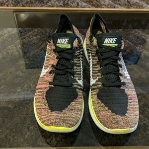 Mens Nike Free RN Flyknit